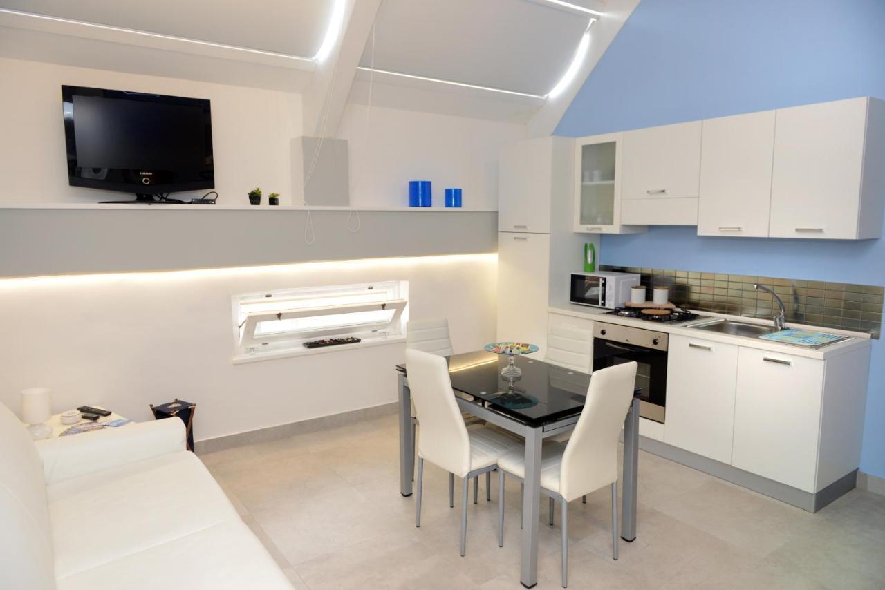 Apartamento Casa Gli Archi Balestrate Habitación foto